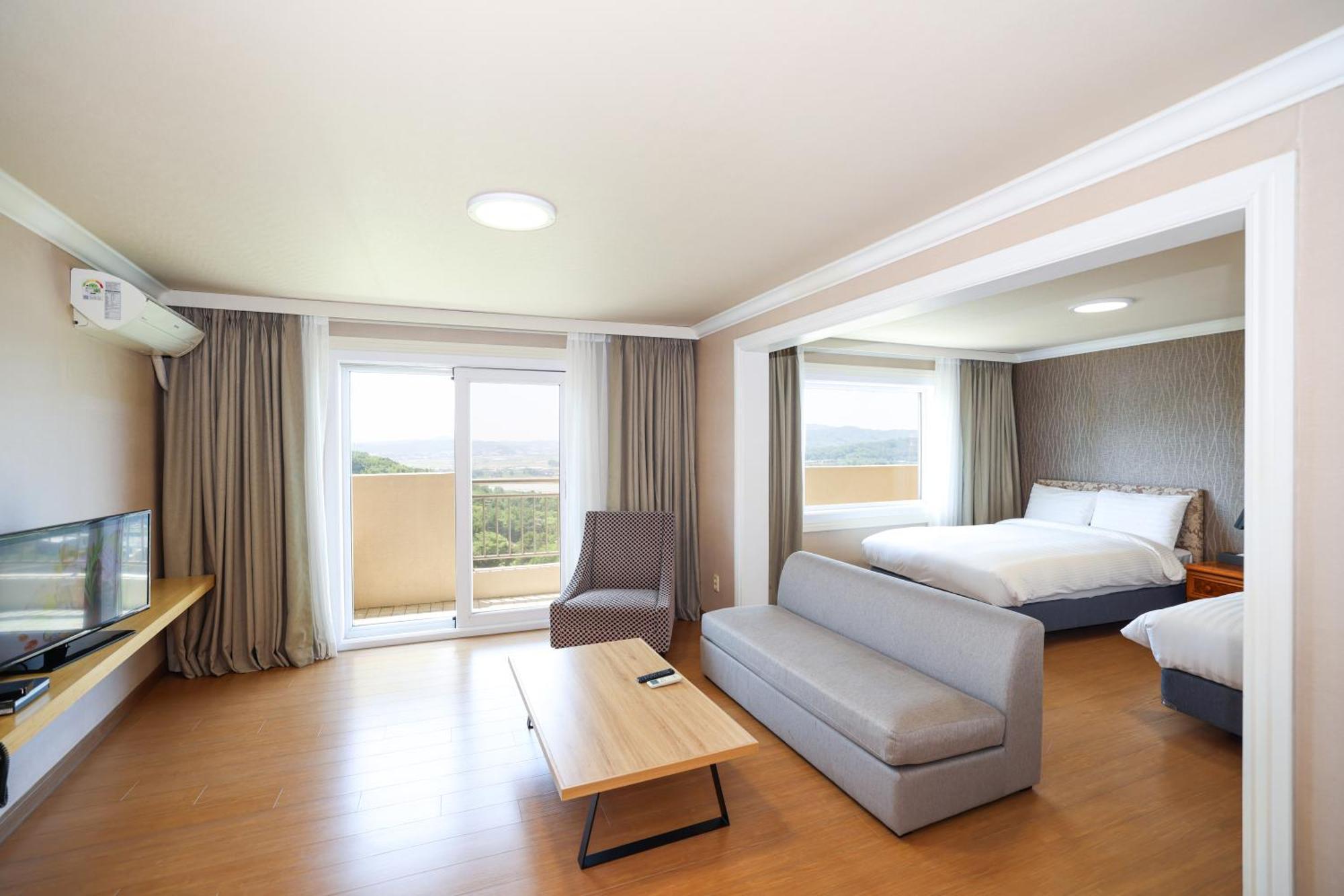 La Vie Dor Hotel And Resort, Trademark Collection By Wyndham Hwaseong Dış mekan fotoğraf