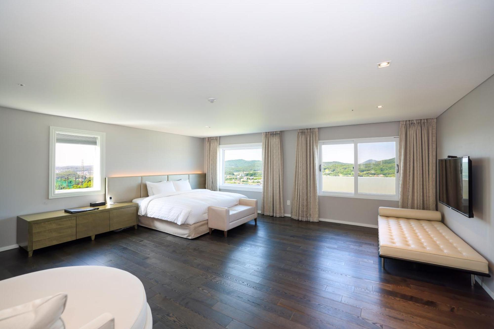 La Vie Dor Hotel And Resort, Trademark Collection By Wyndham Hwaseong Dış mekan fotoğraf