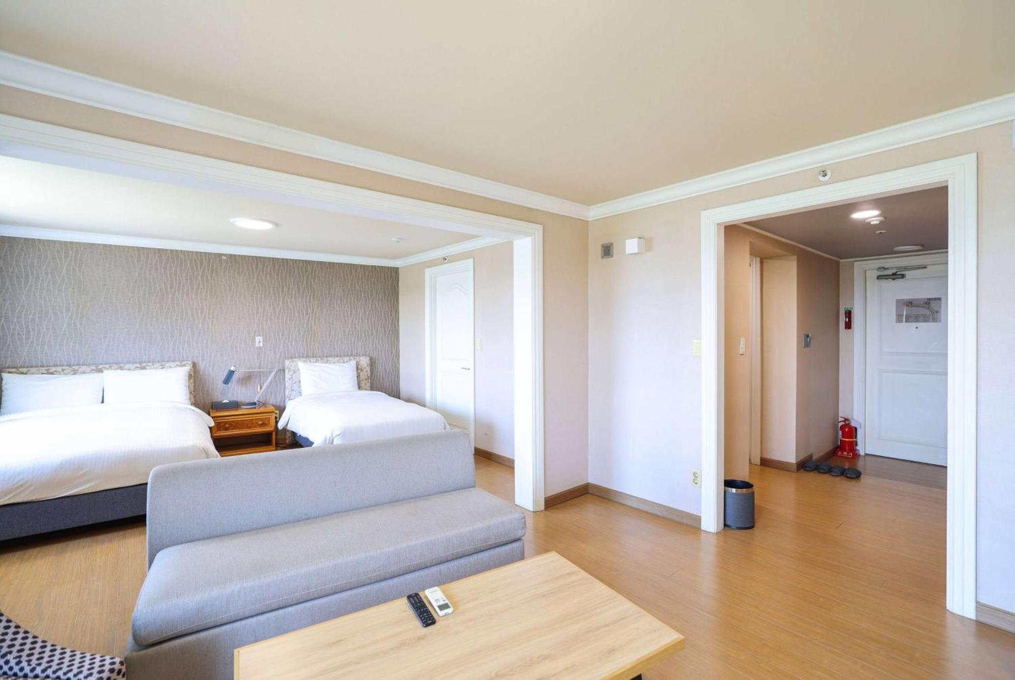 La Vie Dor Hotel And Resort, Trademark Collection By Wyndham Hwaseong Dış mekan fotoğraf