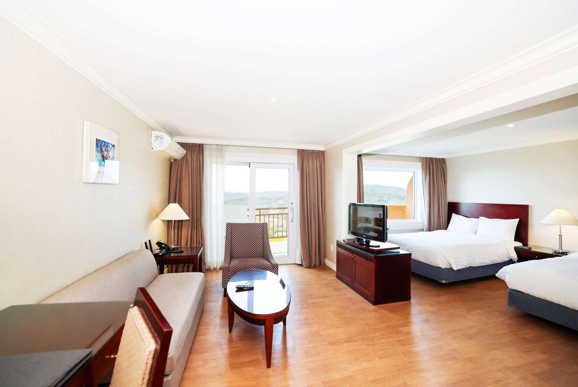 La Vie Dor Hotel And Resort, Trademark Collection By Wyndham Hwaseong Dış mekan fotoğraf